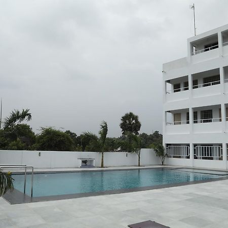 Hotel Ganesh Residency Pondicherry Esterno foto