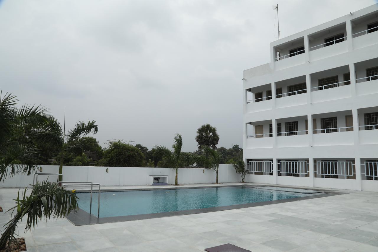 Hotel Ganesh Residency Pondicherry Esterno foto